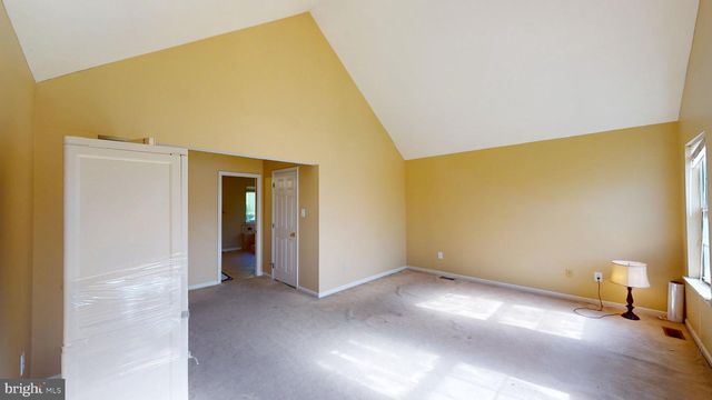17 CHESTERTOWN RD, Sicklerville, NJ 08081