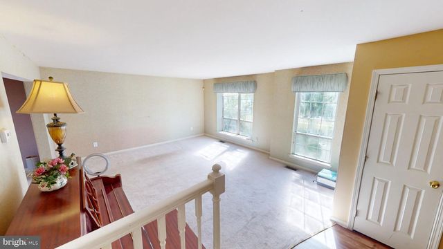 17 CHESTERTOWN RD, Sicklerville, NJ 08081