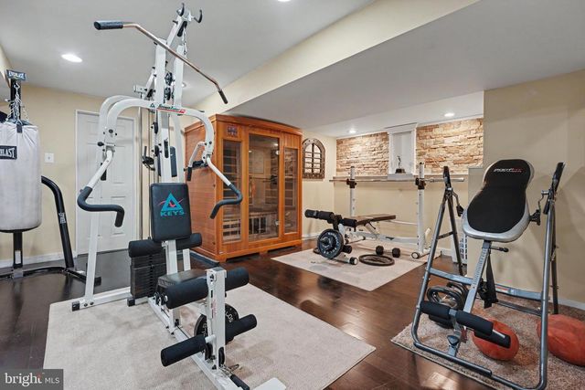 37 SADDLEVIEW DR, Royersford, PA 19468