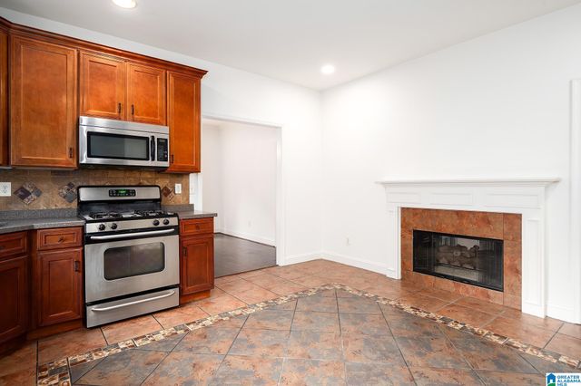 443 FOOTHILLS PARKWAY, Chelsea, AL 35043