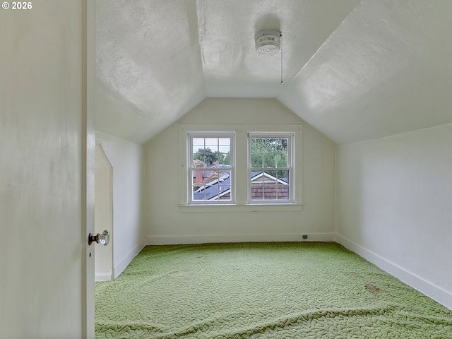 2721 Ne AINSWORTH St, Portland, OR 97211