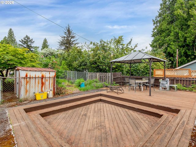 2721 Ne AINSWORTH St, Portland, OR 97211