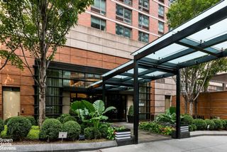 215 E 96TH Street # 41H, New York City, NY 10128
