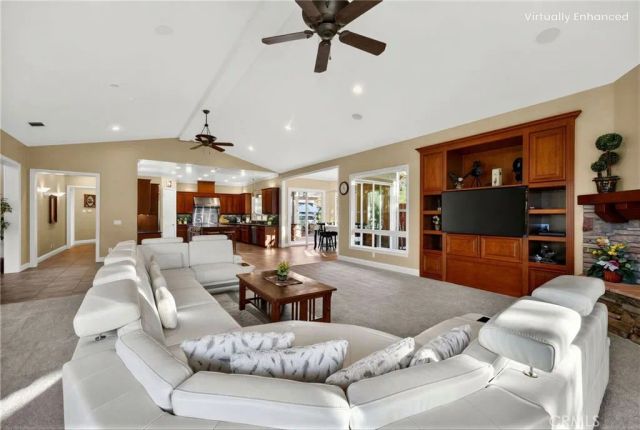 41275 Hacienda Drive, Murrieta, CA 92562