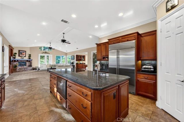 41275 Hacienda Drive, Murrieta, CA 92562