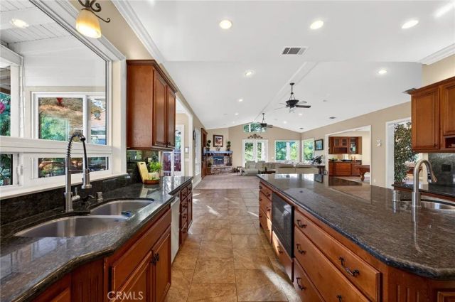 41275 Hacienda Drive, Murrieta, CA 92562