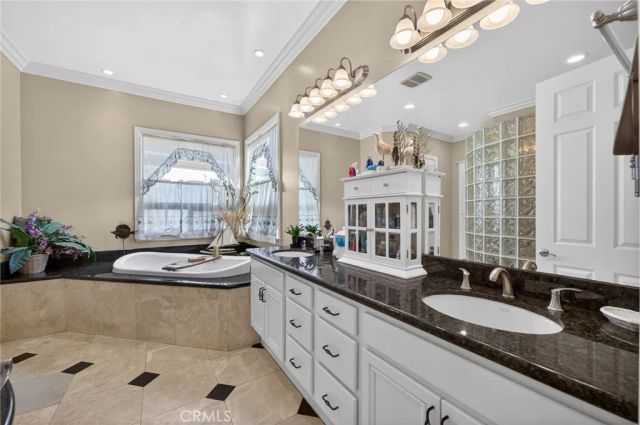 41275 Hacienda Drive, Murrieta, CA 92562