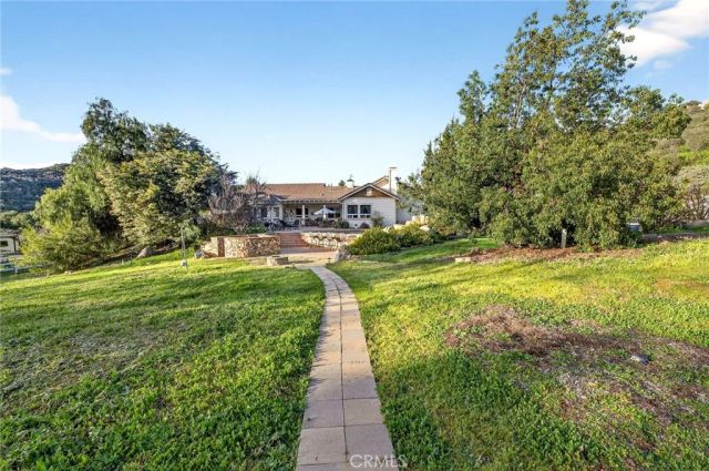 41275 Hacienda Drive, Murrieta, CA 92562