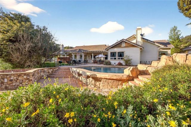 41275 Hacienda Drive, Murrieta, CA 92562