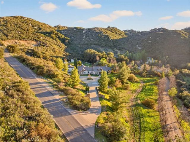 41275 Hacienda Drive, Murrieta, CA 92562