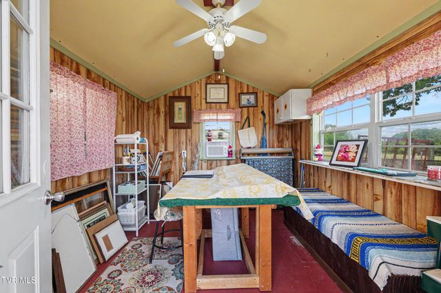 109 Pine Ridge Drive, Afton, TN 37616