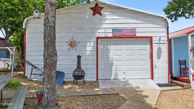 109 Pine Ridge Drive, Afton, TN 37616