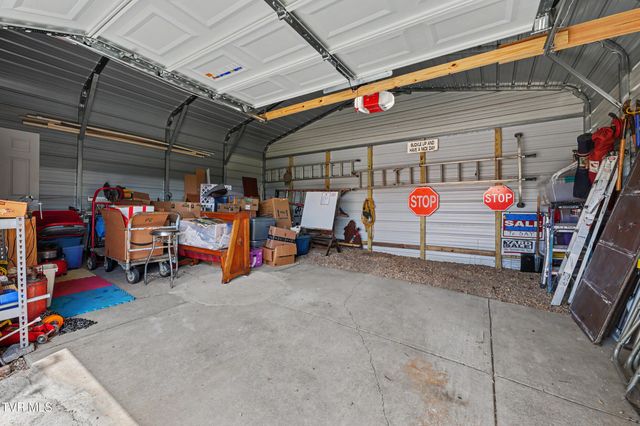 109 Pine Ridge Drive, Afton, TN 37616