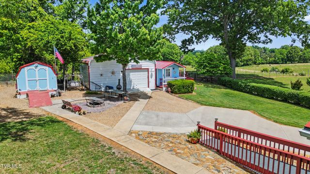 109 Pine Ridge Drive, Afton, TN 37616