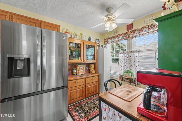 109 Pine Ridge Drive, Afton, TN 37616