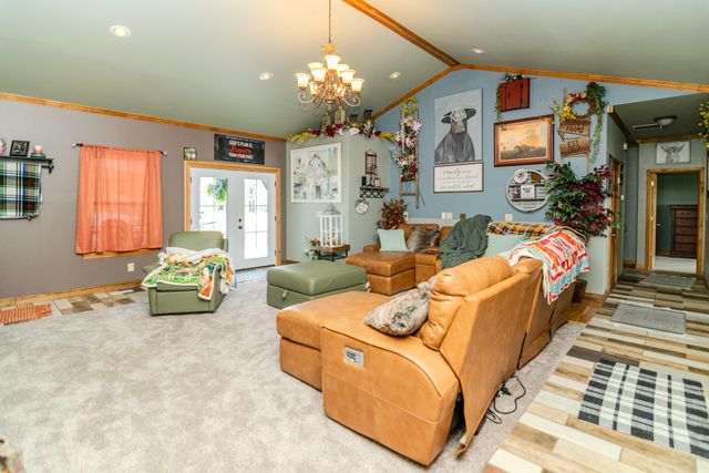 3900 Upper Sharpsburg Road, Carlisle, KY 40311