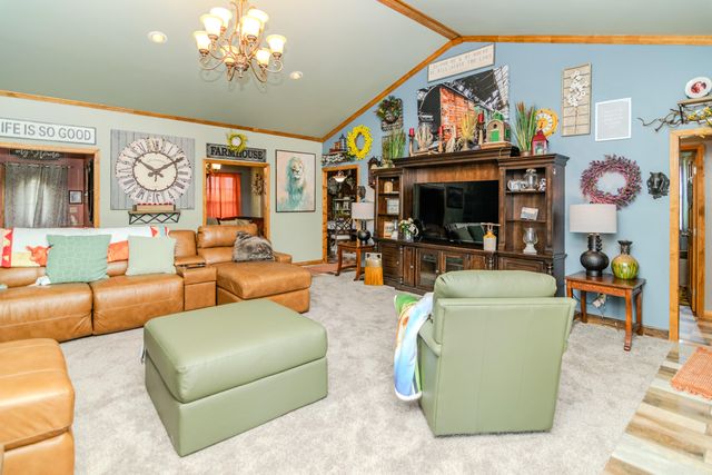 3900 Upper Sharpsburg Road, Carlisle, KY 40311