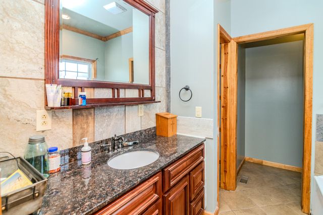 3900 Upper Sharpsburg Road, Carlisle, KY 40311
