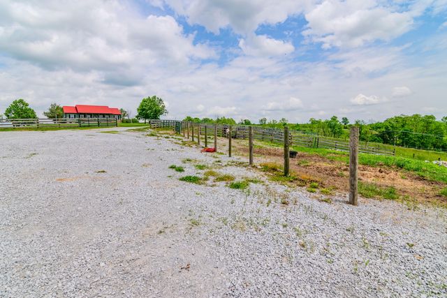 3900 Upper Sharpsburg Road, Carlisle, KY 40311