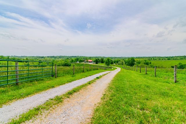 3900 Upper Sharpsburg Road, Carlisle, KY 40311
