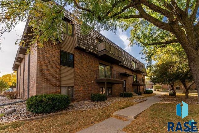 3556 S Gateway Blvd Boulevard 203, Sioux Falls, SD 57106