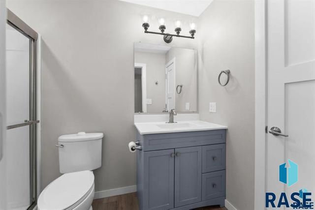 3556 S Gateway Blvd Boulevard 203, Sioux Falls, SD 57106