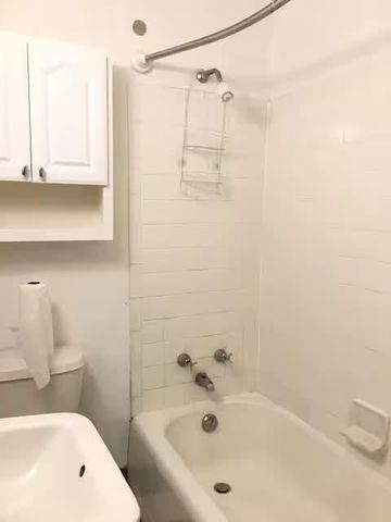 3229 Garfield Avenue 2, Minneapolis, MN 55408