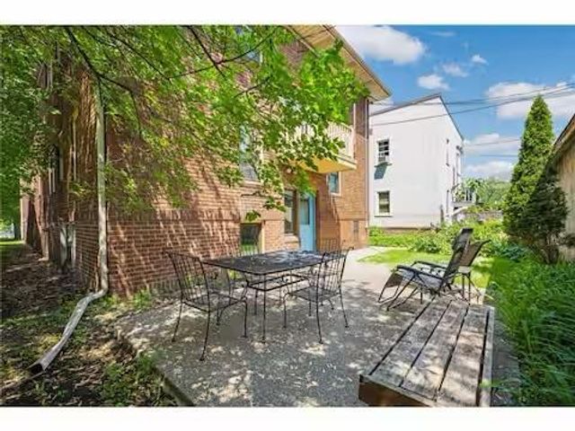 3229 Garfield Avenue 2, Minneapolis, MN 55408