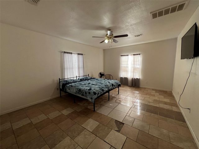 111 Mariah DR, Kyle, TX 78640