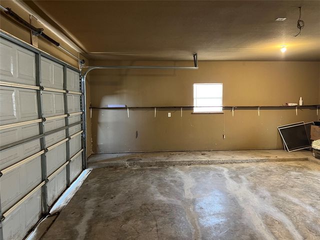 111 Mariah DR, Kyle, TX 78640