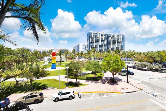 220 21st St 303, Miami Beach, FL 33139