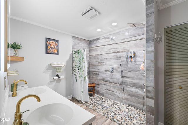 201 Clark Pond Road, Clayton, NC 27527