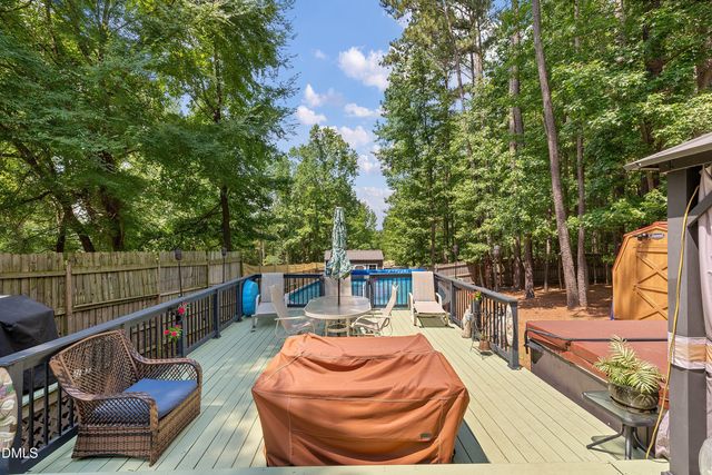 201 Clark Pond Road, Clayton, NC 27527