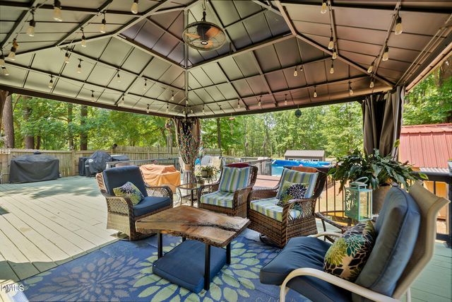 201 Clark Pond Road, Clayton, NC 27527