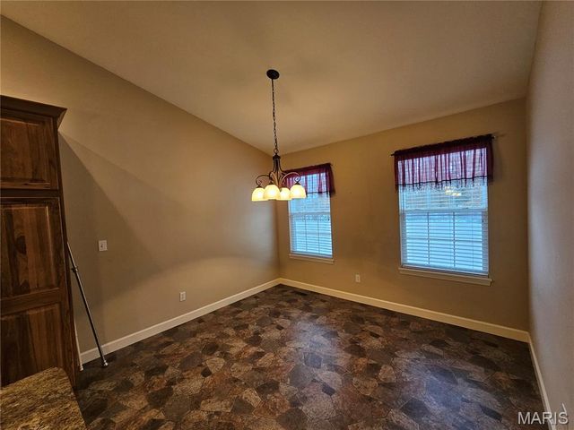 601 Elizabeth Drive, Litchfield, IL 62056