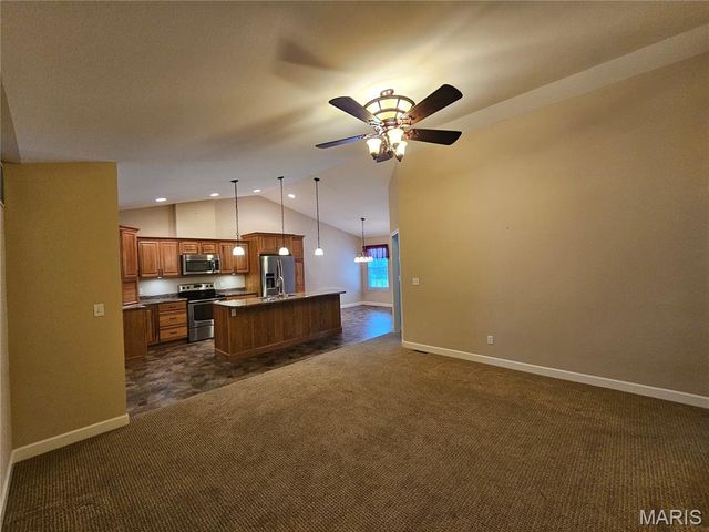 601 Elizabeth Drive, Litchfield, IL 62056