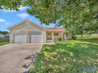 167 Fox Chase Trail, Toney, AL 35773