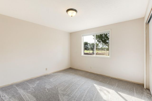 64160 Pioneer Loop, Bend, OR 97701