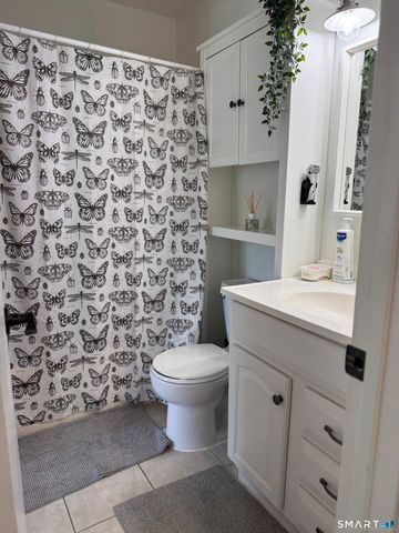 103 Peddlars Drive 103, Branford, CT 06405