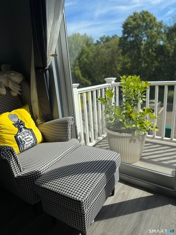 103 Peddlars Drive 103, Branford, CT 06405