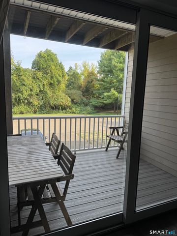 103 Peddlars Drive 103, Branford, CT 06405