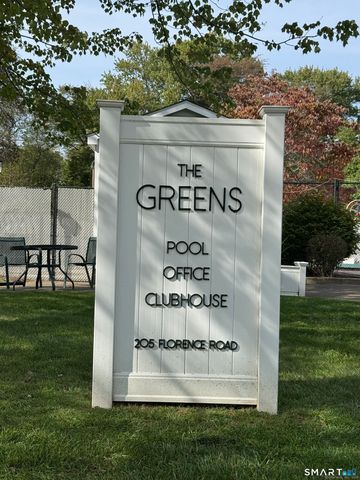 103 Peddlars Drive 103, Branford, CT 06405