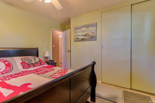 413 North Park Drive, Evansville, IN 47710