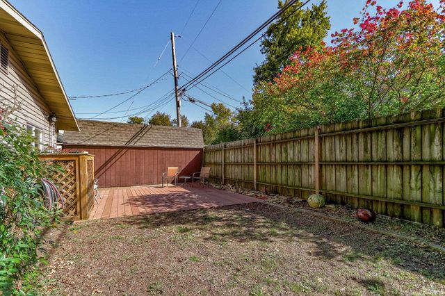 413 North Park Drive, Evansville, IN 47710