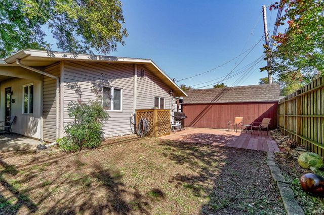413 North Park Drive, Evansville, IN 47710