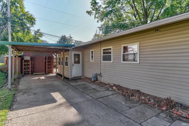 413 North Park Drive, Evansville, IN 47710