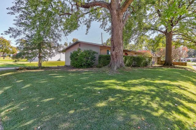 413 North Park Drive, Evansville, IN 47710