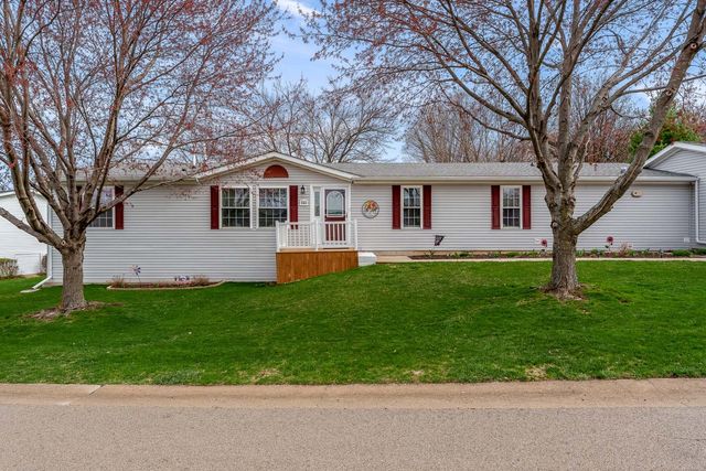8401 TAMARACK Drive, Machesney Park, IL 61115