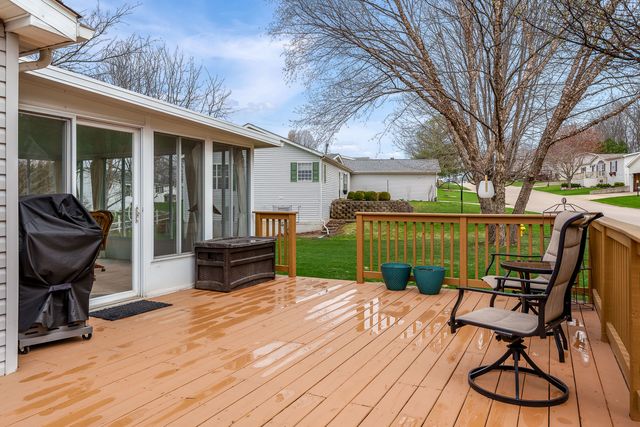 8401 TAMARACK Drive, Machesney Park, IL 61115