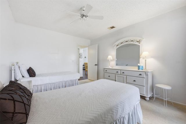 2915 CLUBVIEW DRIVE U4, Orlando, FL 32822